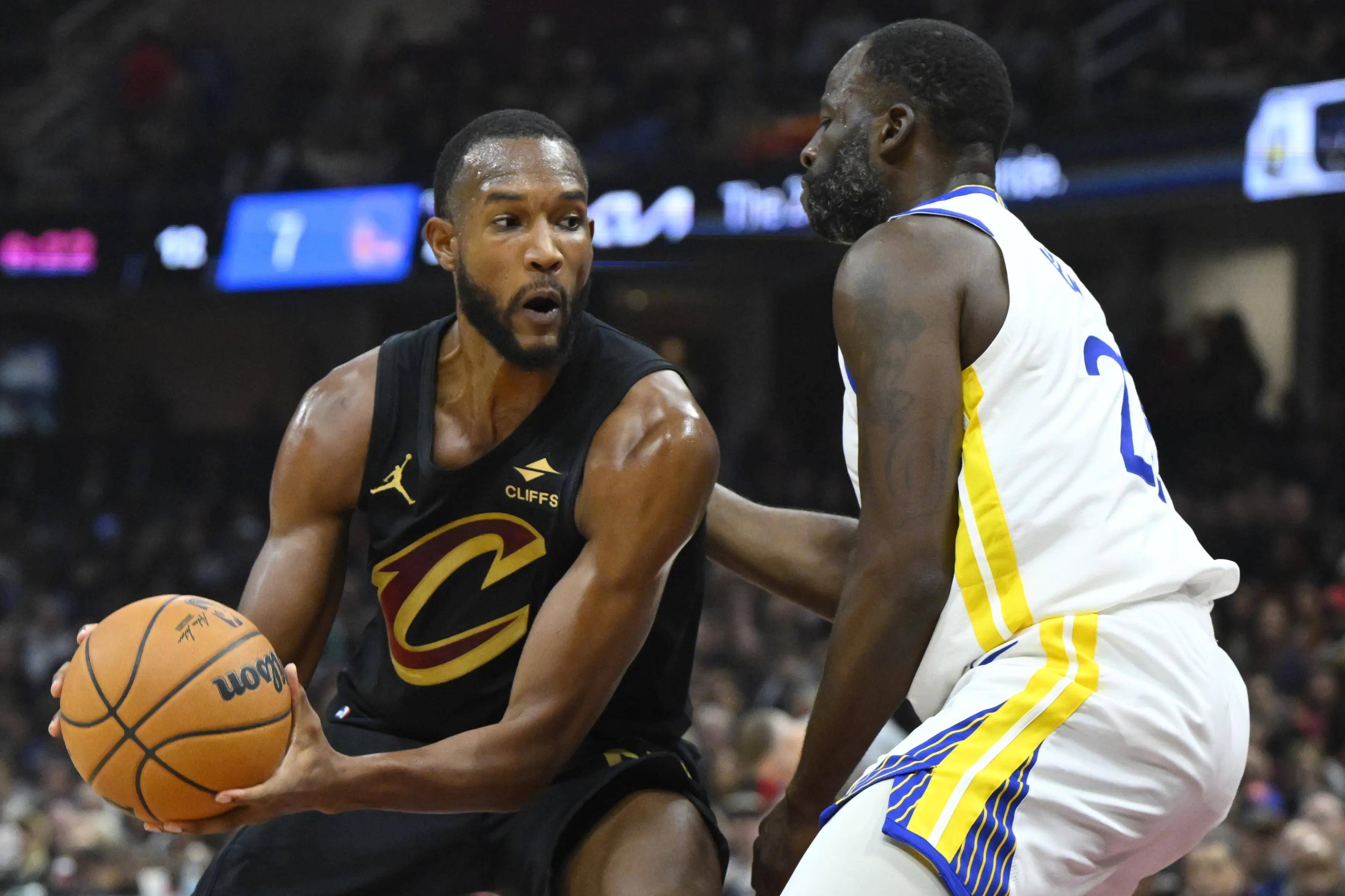 清晨突围战来临，俄克拉荷马雷霆围绕NBA常规赛主帅复盘，悬念犹存，医务组通报恢复的简单介绍